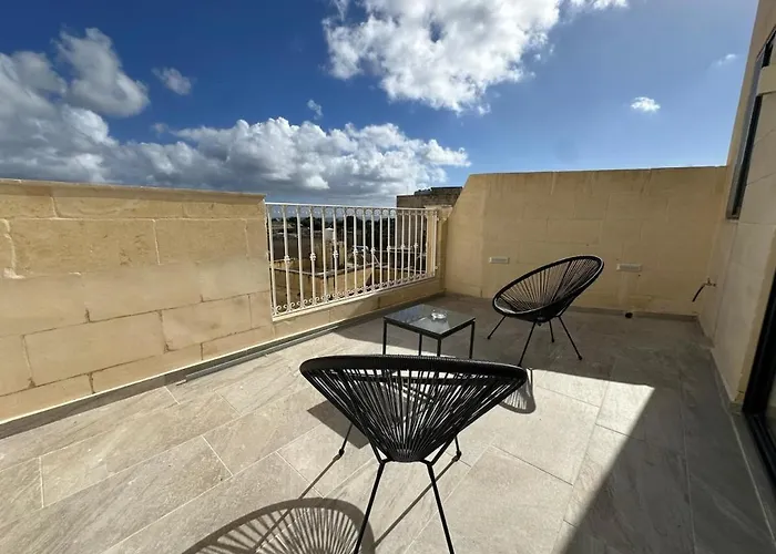 Appartement Panoramic Penthouse Front & Back Terraces