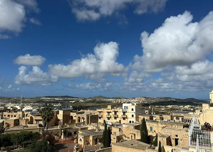 Appartement Panoramic Penthouse Front & Back Terraces