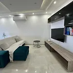 Panoramic Penthouse Front & Back Terraces Apartamento Sannat