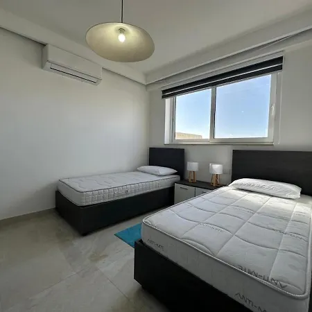 Panoramic Penthouse Front & Back Terraces Sannat