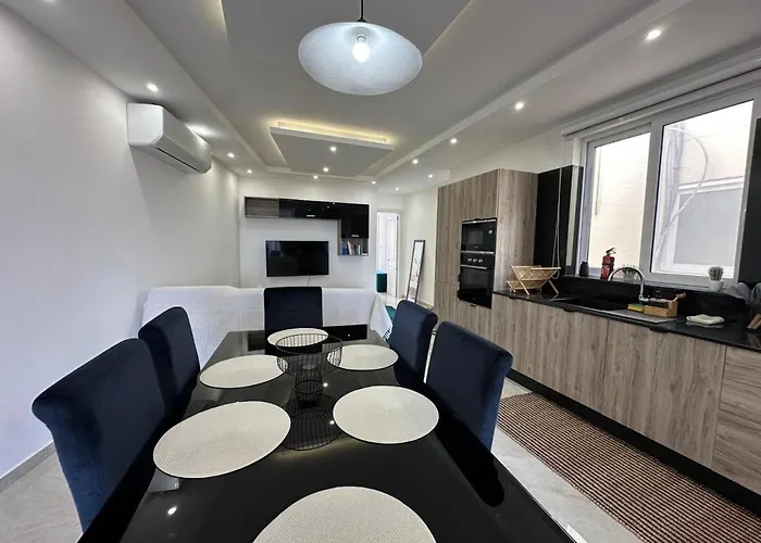 Panoramic Penthouse Front & Back Terraces Appartement *